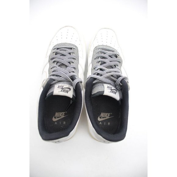 Nike Air Force 1 '07 LV8 Men's Size 10.5  White Grey Sneakers CK4363-100 Suede - Picture 9 of 10